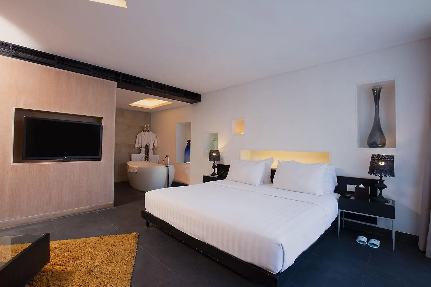 The 1O1 Bali Fontana Seminyak Hotel Legian