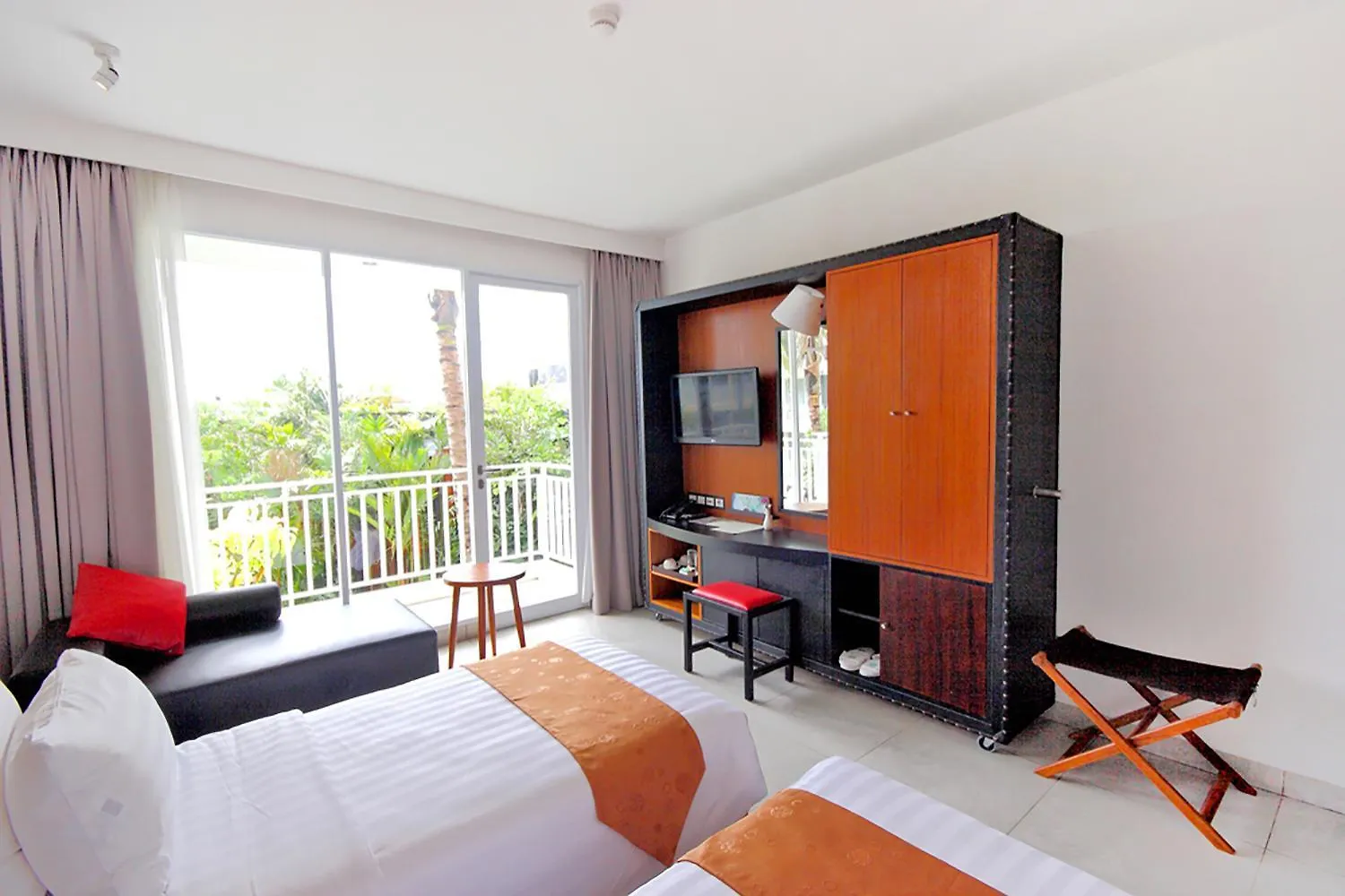 The 1O1 Bali Fontana Seminyak Hotel Legian