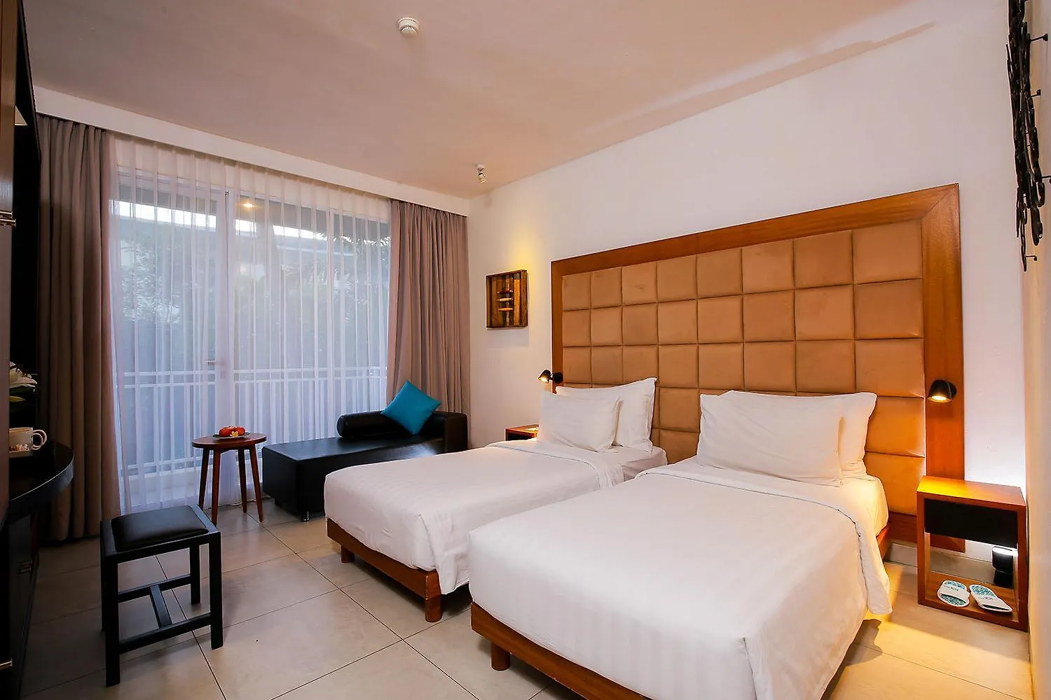 ****  The 1O1 Bali Fontana Seminyak Hotel Legian  Indonesia